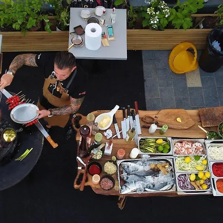 Mediteraneo Alezzi Spa&pool ママイア