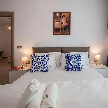 Mediteraneo Alezzi Spa&pool アパート