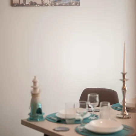 Mediteraneo Alezzi Spa&pool アパート ママイア